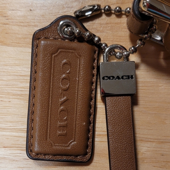 Genuine Coach F29881 Charlie Leather Hobo Front Flap Buckle Purse - Picture 7 of 10